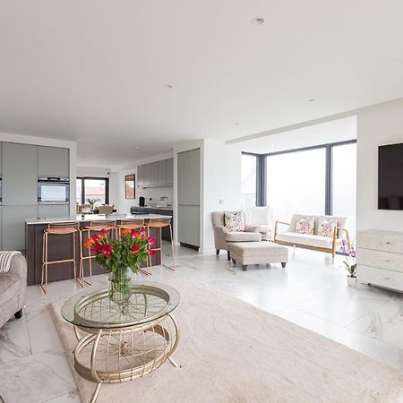 Curran Gate Luxury Serviced Apartments, Portrush Bagian luar foto